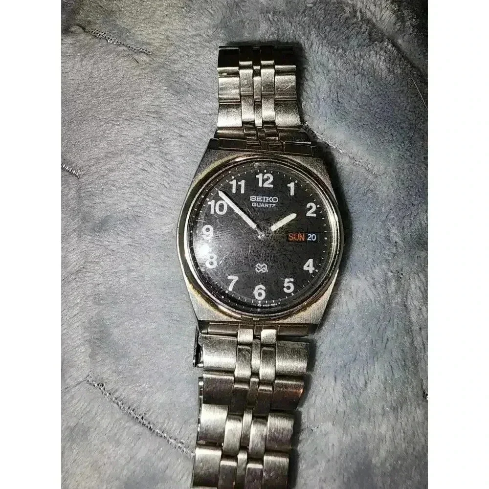 Seiko 5y23 -7000 watch - Picture 2 of 5